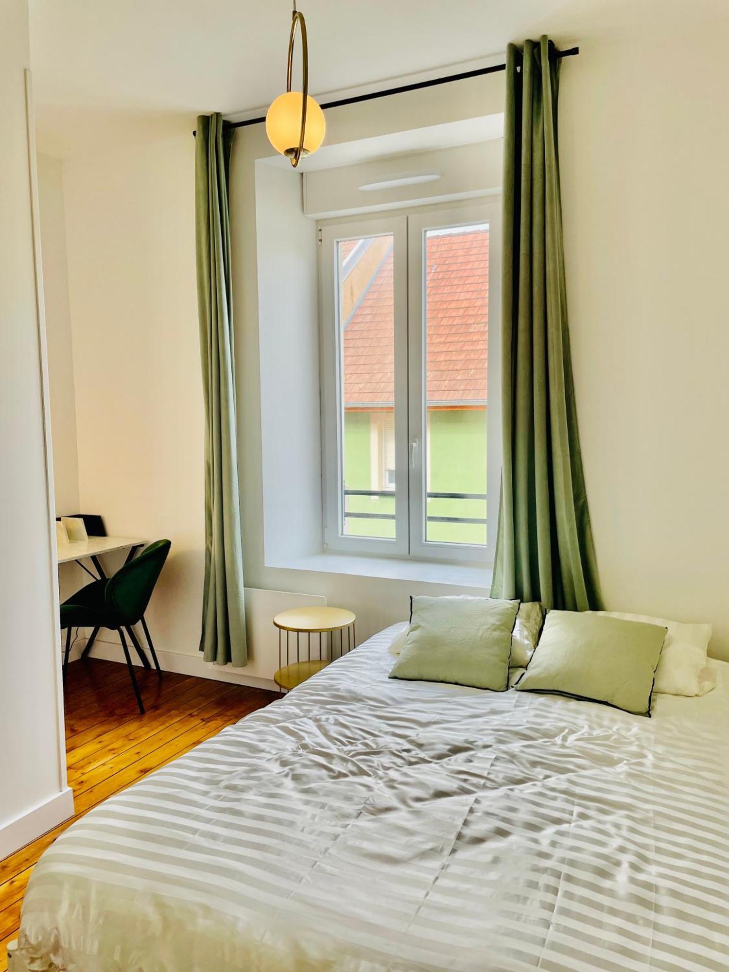 101 - Appartement Elegant Art Deco Pres Du Centre Ville แบลฟอร์ ภายนอก รูปภาพ