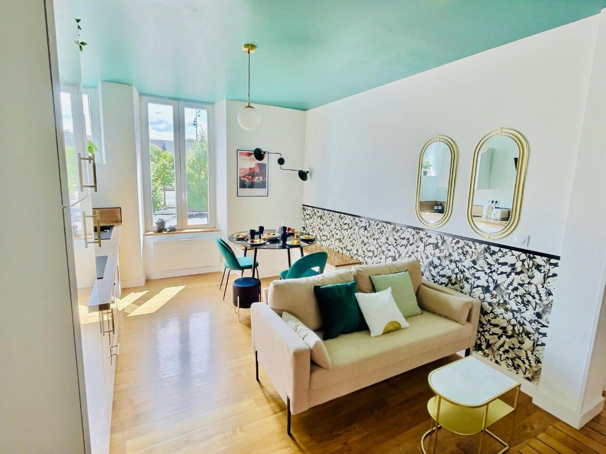 101 - Appartement Elegant Art Deco Pres Du Centre Ville แบลฟอร์ ภายนอก รูปภาพ